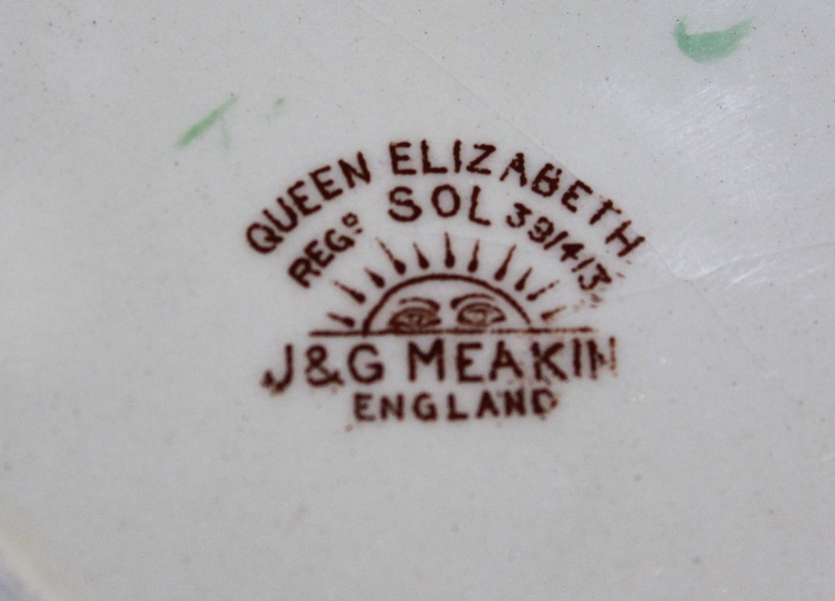 Queen Elizabeth Logo